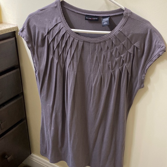 New York & Company Tops - New York & Company blouse t shirt